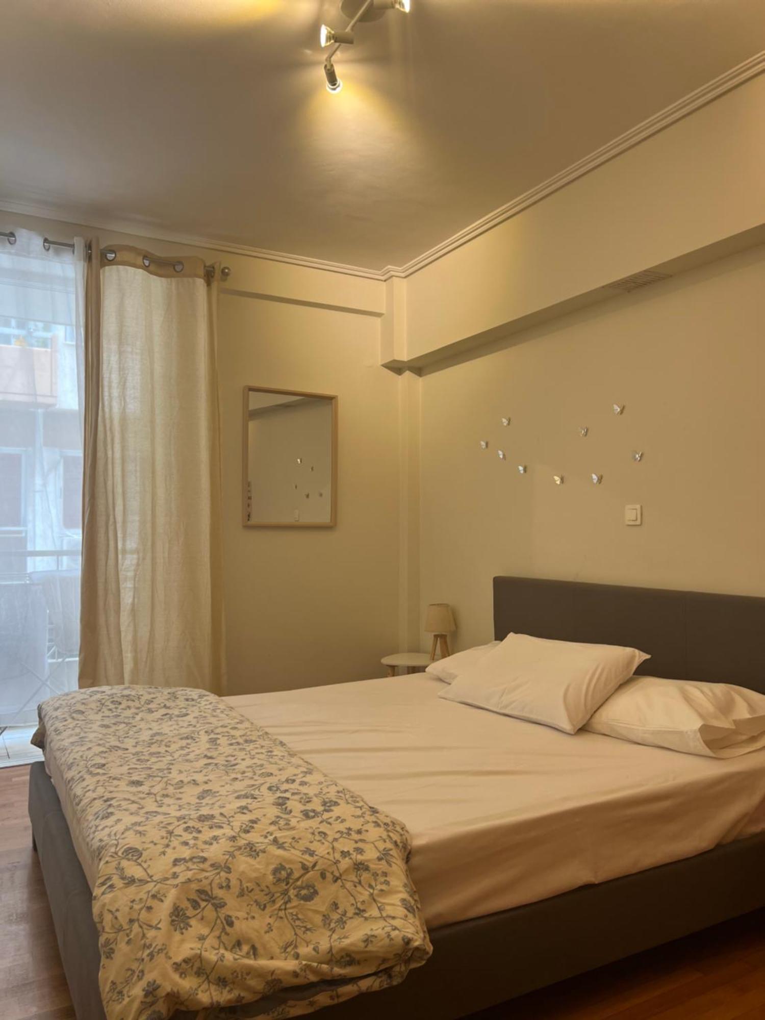 Colourful Artistic Apart 100Mbps Center Of アテネ エクステリア 写真